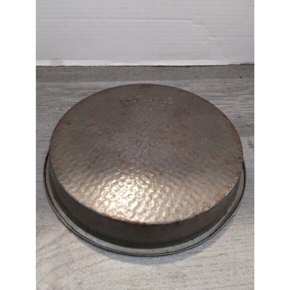 Vintage Bake King 9” King of Bakeware Smooth Tin Cake/Pie Pan - Picture 4 of 4